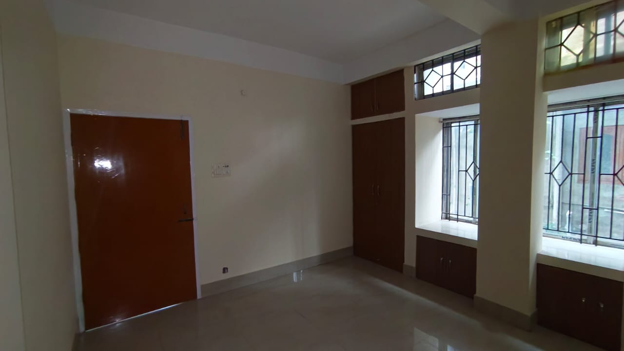 Unfurnished 3bhk in Swaraj Path, Resham Nagar, Khanapara, Guwahati, Assam, India for Rent